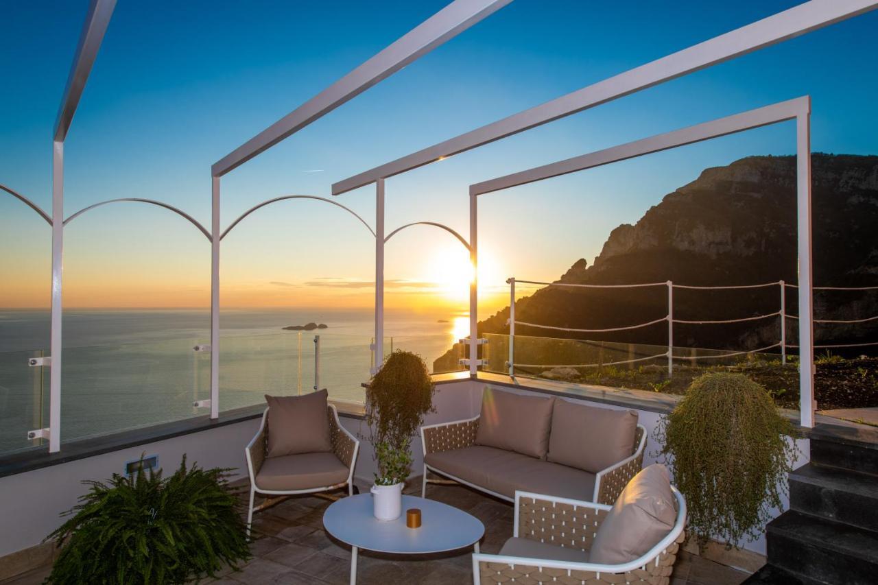 Villa La Tagliata Spectacular Jacuzzi Tub Amazing View And Private Parking Garage 포지타노 외부 사진