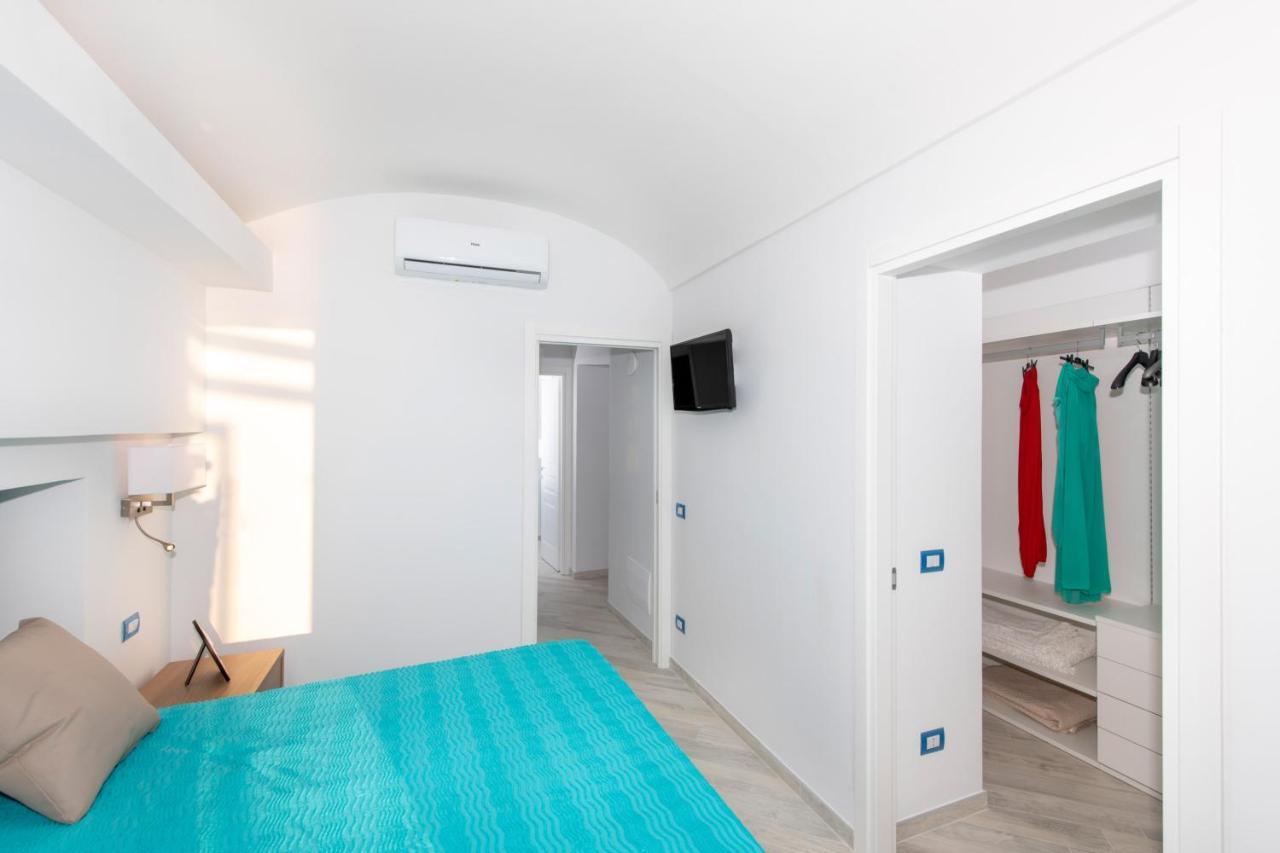Villa La Tagliata Spectacular Jacuzzi Tub Amazing View And Private Parking Garage 포지타노 외부 사진
