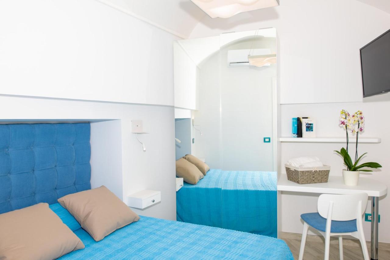 Villa La Tagliata Spectacular Jacuzzi Tub Amazing View And Private Parking Garage 포지타노 외부 사진